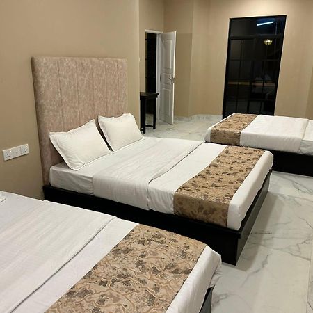 Royal Bliss Hotel Nuwara Eliya Buitenkant foto